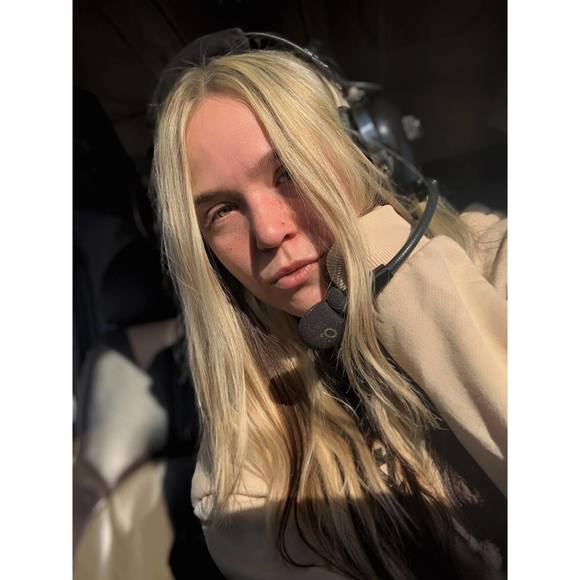 Meet your Posher, Erica - Picture 1 of 1